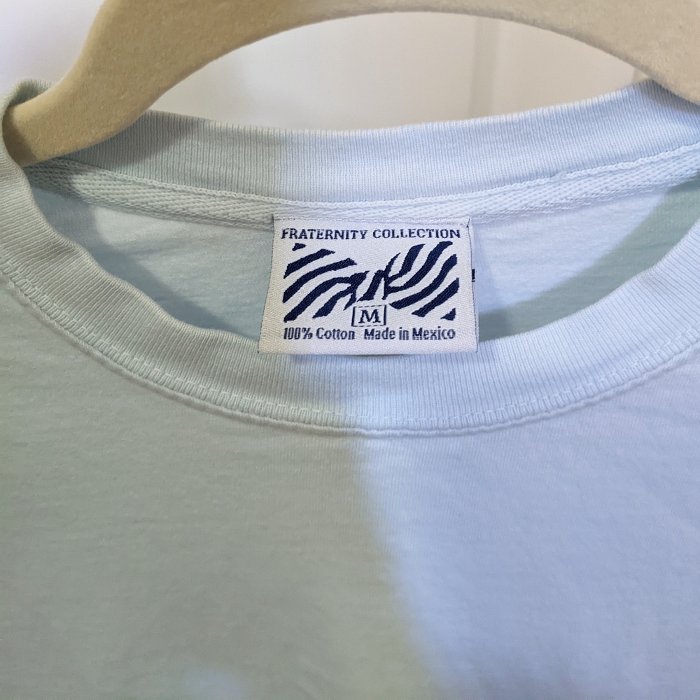 Fraternity Collection Float On Pocket Tee - Picture 5 of 5